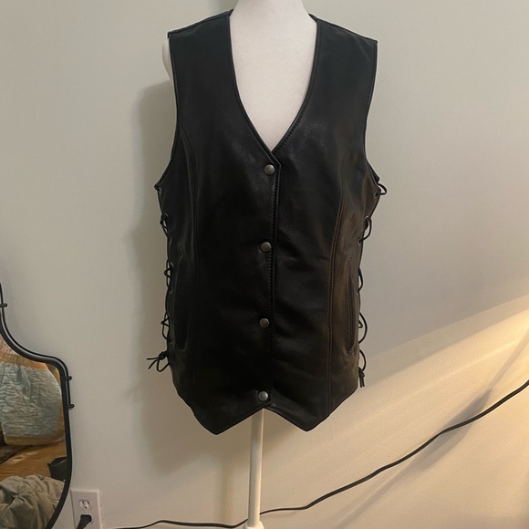 Fox Creek Vintage Womens Motorcycle Vest medium Leather Laced Sides Snap Frnt - Picture 9 of 15